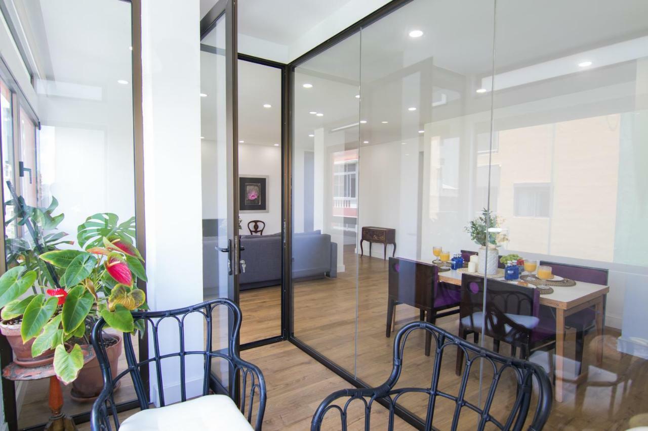 Homeforguest Stylish And Modern Apartment Overlooking Las Canteras Las Palmas de Gran Canaria Exteriör bild