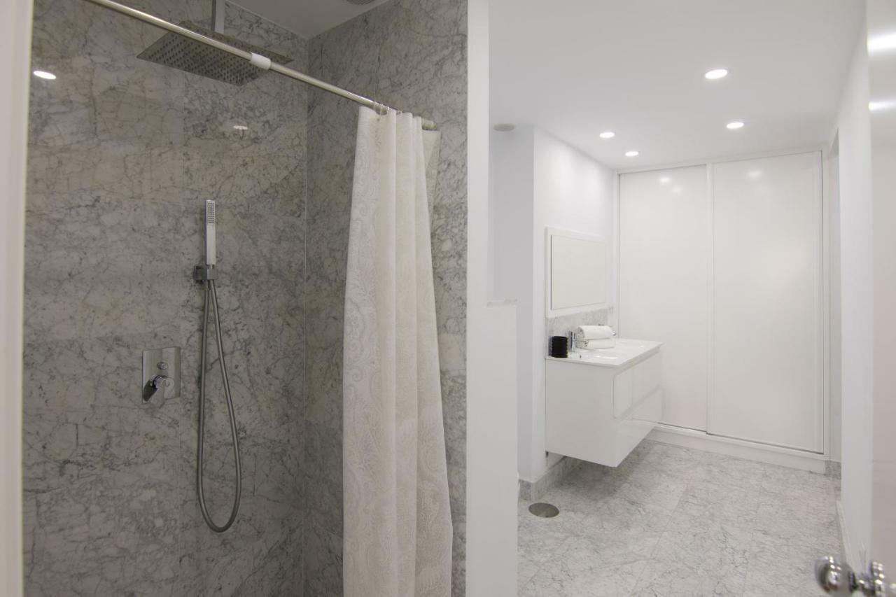 Homeforguest Stylish And Modern Apartment Overlooking Las Canteras Las Palmas de Gran Canaria Exteriör bild