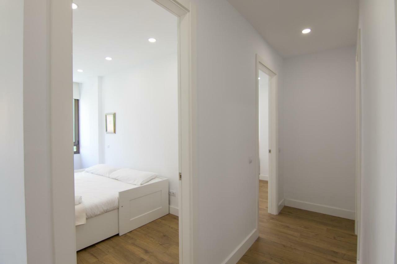 Homeforguest Stylish And Modern Apartment Overlooking Las Canteras Las Palmas de Gran Canaria Exteriör bild