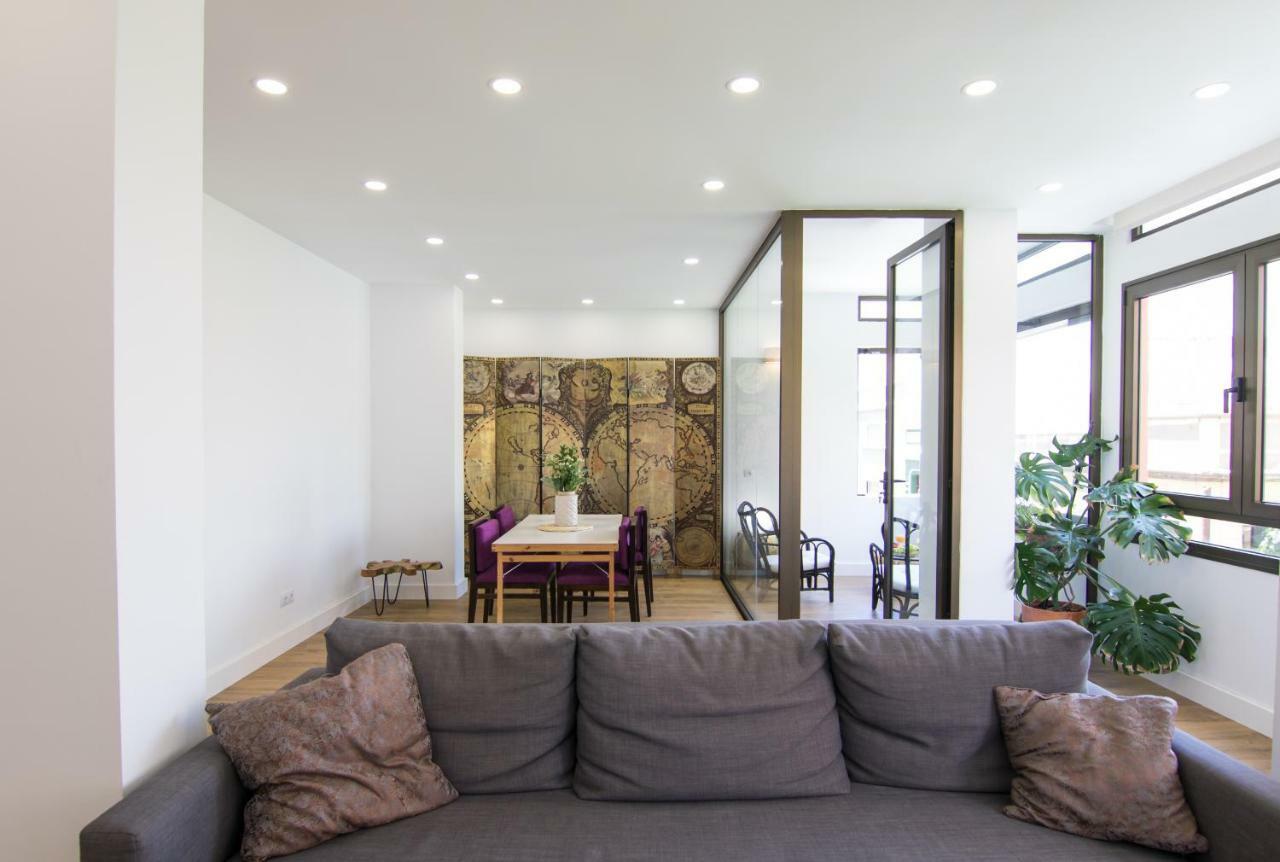 Homeforguest Stylish And Modern Apartment Overlooking Las Canteras Las Palmas de Gran Canaria Exteriör bild