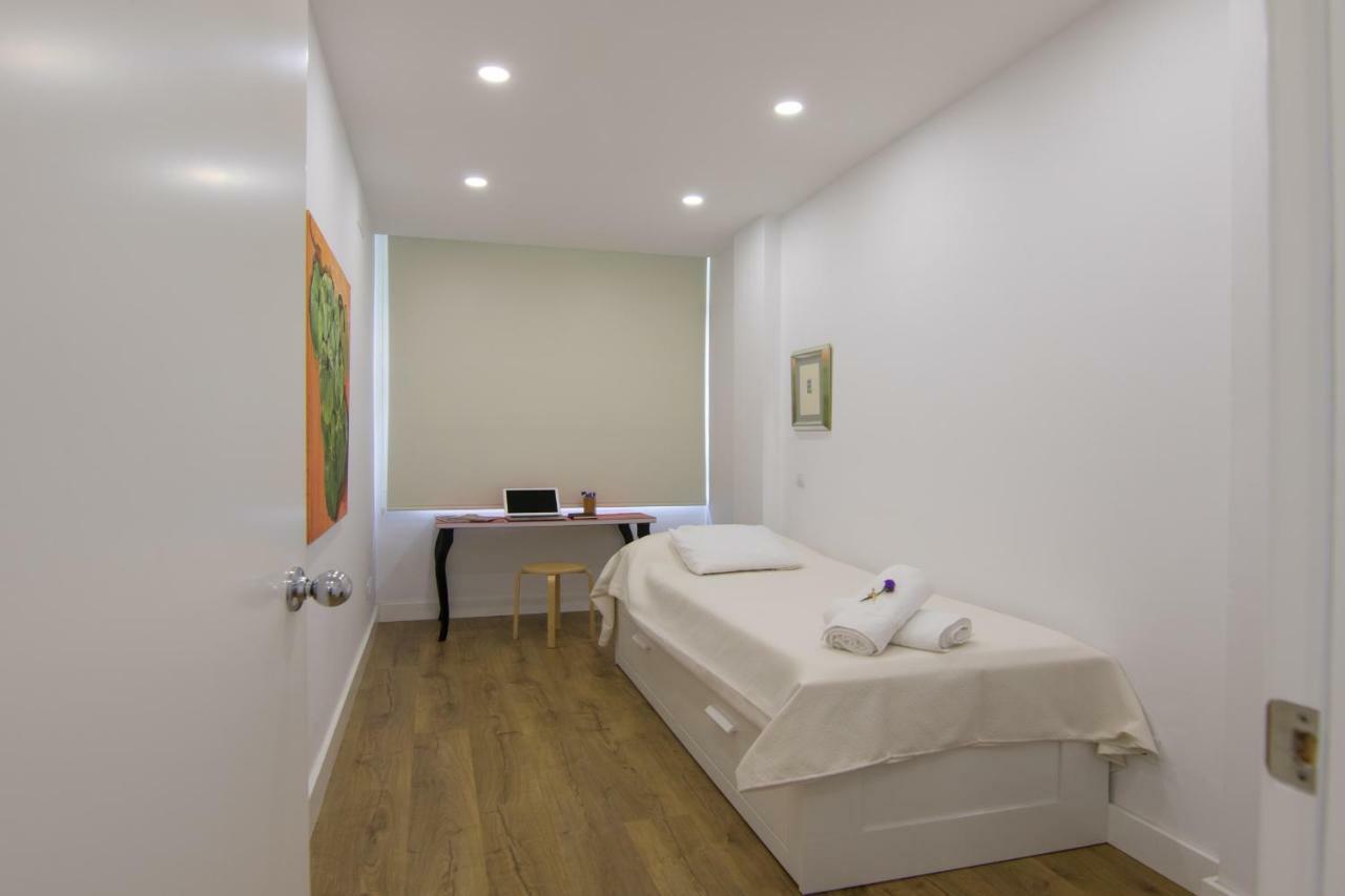 Homeforguest Stylish And Modern Apartment Overlooking Las Canteras Las Palmas de Gran Canaria Exteriör bild