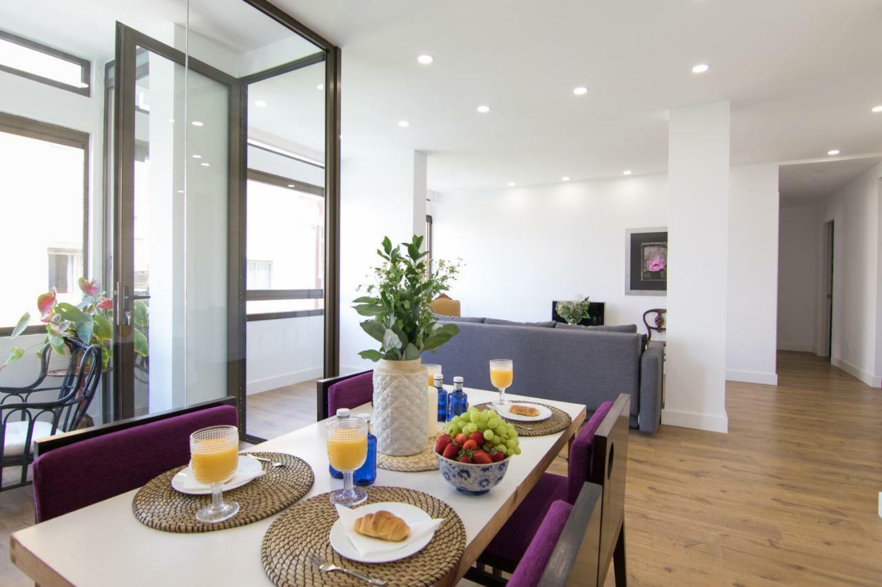 Homeforguest Stylish And Modern Apartment Overlooking Las Canteras Las Palmas de Gran Canaria Exteriör bild
