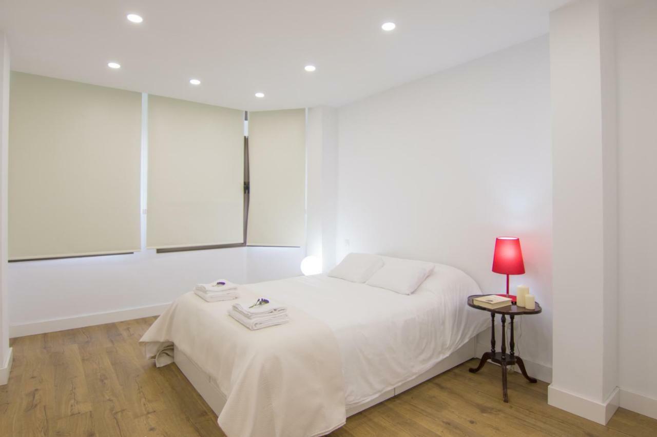 Homeforguest Stylish And Modern Apartment Overlooking Las Canteras Las Palmas de Gran Canaria Exteriör bild